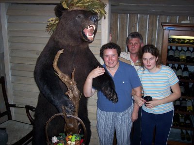 Bear in restaurant