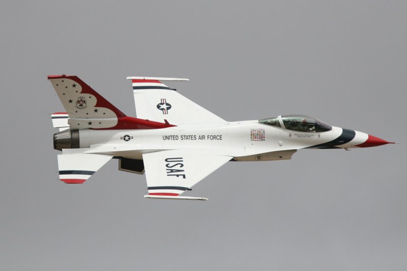 tbird2.jpg