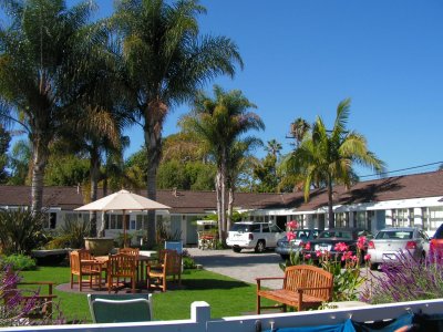 Marina Beach Inn