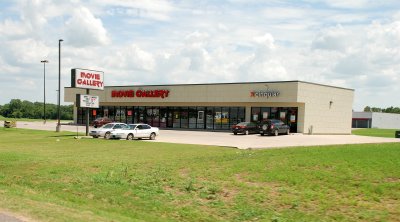 Movie Gallery Video Store & Cingular Cell Phone Store