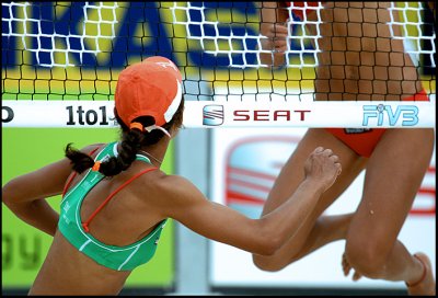 volley10_small.jpg