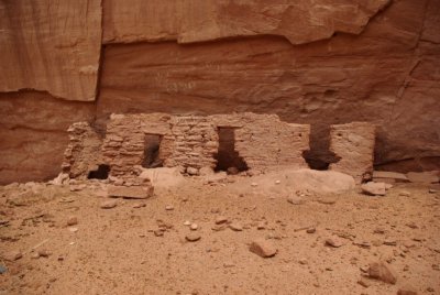 More homes, Monument Valley