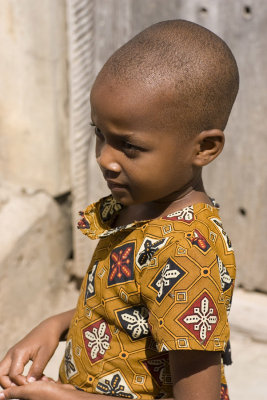 Young Girl Bagamoyo_w.jpg