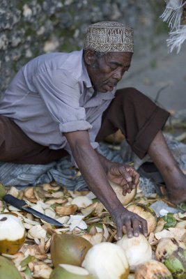 stonetown man selling coconut_w.jpg