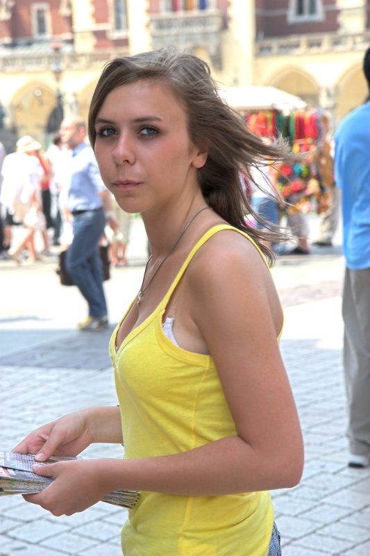 Flyer Girl