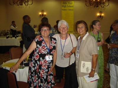 Debbie Hoyt Gibson, Barbara Tamm, Evelyn Macabitas, Judy Gilman