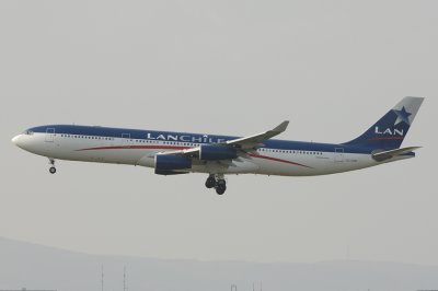 Lan Chile  Airbus A340-300   CC-CQF