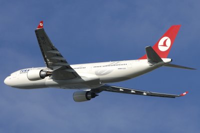 Turkish   Airbus A330-200   TC-JNE