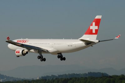 Swiss   Airbus A330-200   HB-IQC