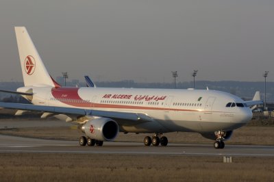 Air Algerie  Airbus A330-200   7T-VJY