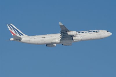 Air France   Airbus A340-300   F-GLZP