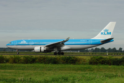 KLM  Airbus A330-200  PH-AOD