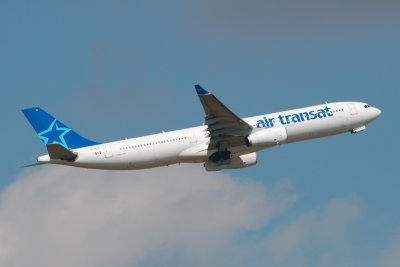 Air transat  Airbus A330-300   C-GKTS