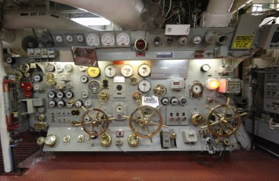 Engine Control Panel.JPG