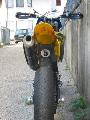 Husqvarna SMR570 Special edition back