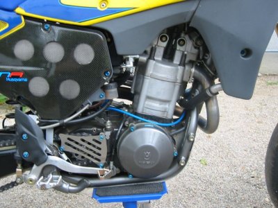 Engine R