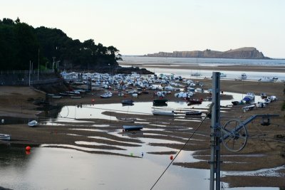 Pedernales e Isla de zaro al fondo