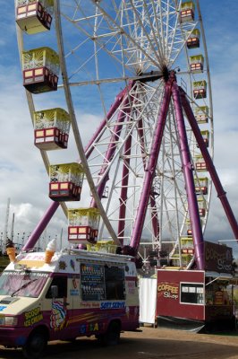 ferris wheel colour.jpg