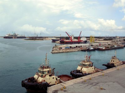 Tugs at the ready in Freeport Harbour