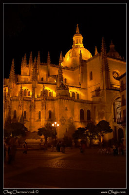 Segovia at night