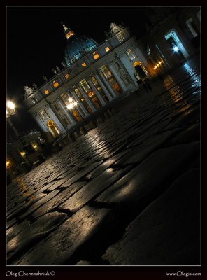 Basilica di San Pietro, Piazza San Pietro