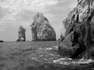 the rocks at the tip of Baja (II)