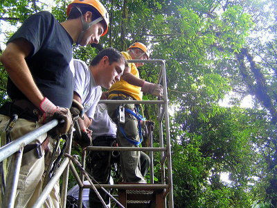 Canopy tour - Monteverde.JPG