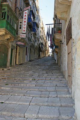 Valleta 26