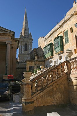Valleta 44