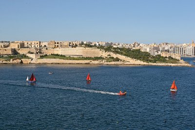 Valleta 49