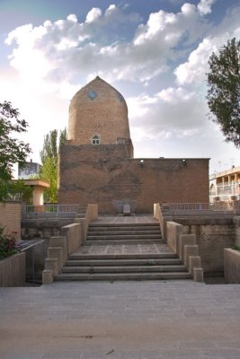 Ester &  Mordekhai Mausoleum
