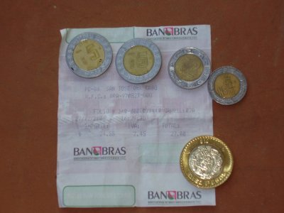 23 pesos