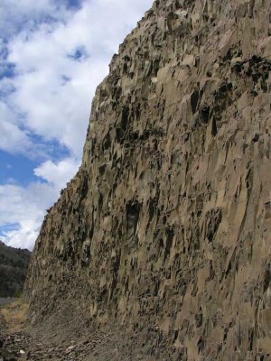 Picasso Rocks basalt formation - view 4
