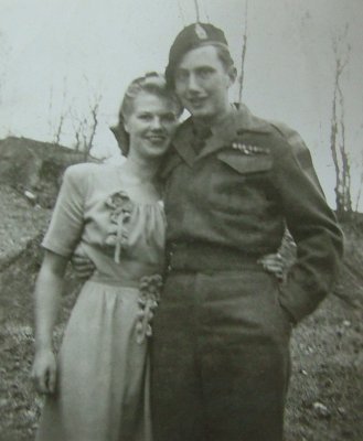 Tom and Mary Roos (McDonald) - November 1945
