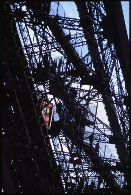 PARIS-037-tour-Eiffel