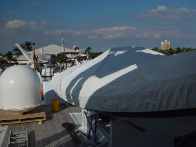 THE NEW INTERNET TOWER AND RUN ABOUT ON THE UPPER DECK
