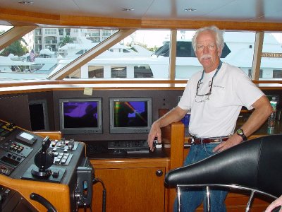 HERE ARE THE NEW RADAR AND SONAR SCREENS