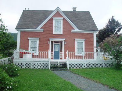 THIS WAS A RESTORED HOME ON WOODY POINT