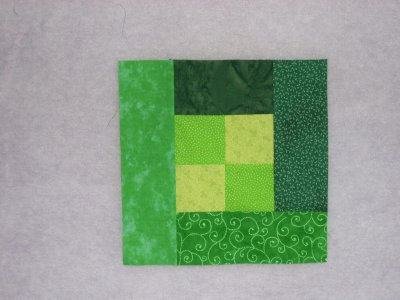 Log Cabin Four Patch 04.JPG