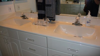 Double sinks in guest bath