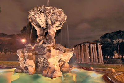 Fontana dei Tritoni