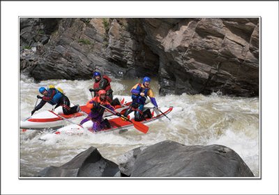 5 stage of Granite Canyon (5 class rapid). Catamaran crew: Sasha, Pasha, Andrei & Lev