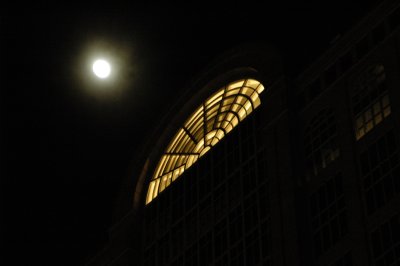 MoonBuilding2.jpg