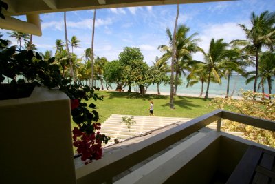 Ocean wing room balcony 2