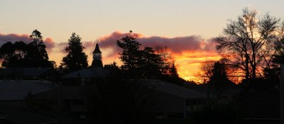 Wolaroi College sunset silhouette