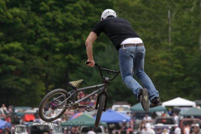 BMX Stunts at Poags Hole Hillclimb