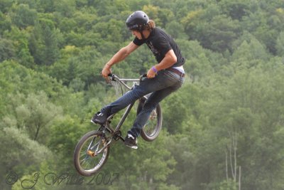 BMX Stunts at Poags Hole Hillclimb