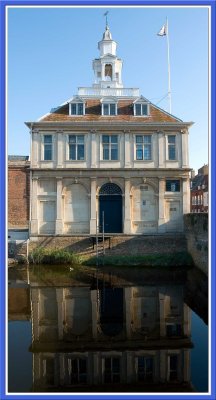 The Custom House - Reflection In The Purfleet Quay