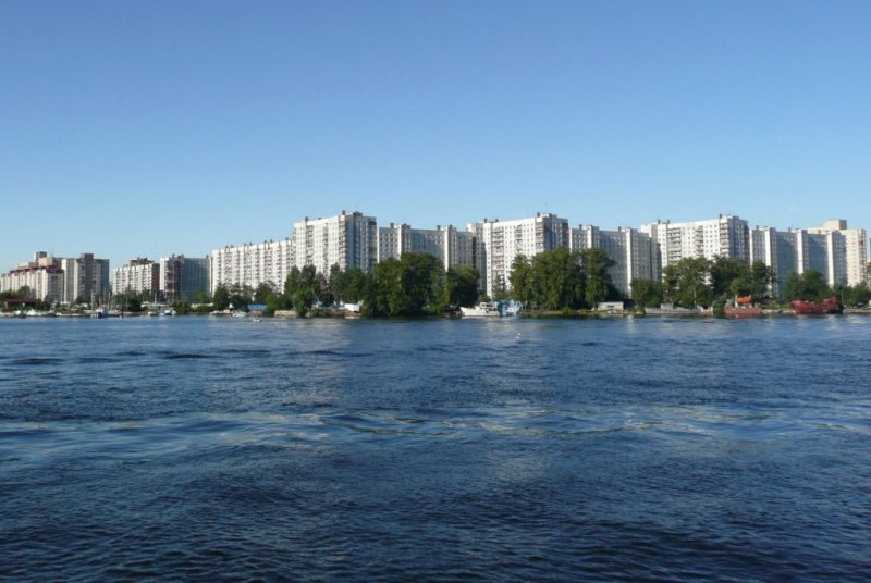 Apartments West of St Petersburg