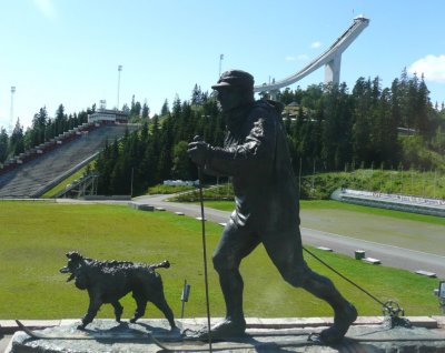 King Olav (1957-1991) Statue at Holmekollen